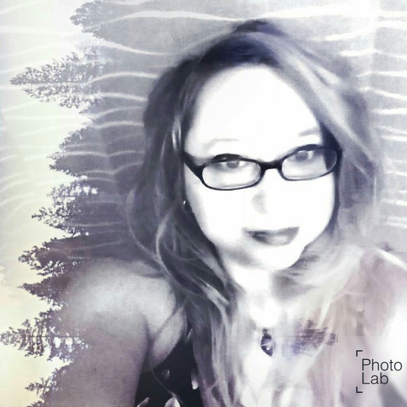 Meet your Posher, Shell - Picture 1 of 1